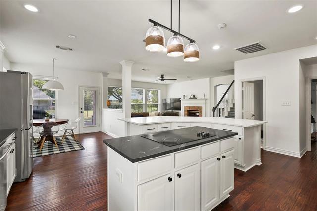 Building Photo - 917 Midland Creek Dr