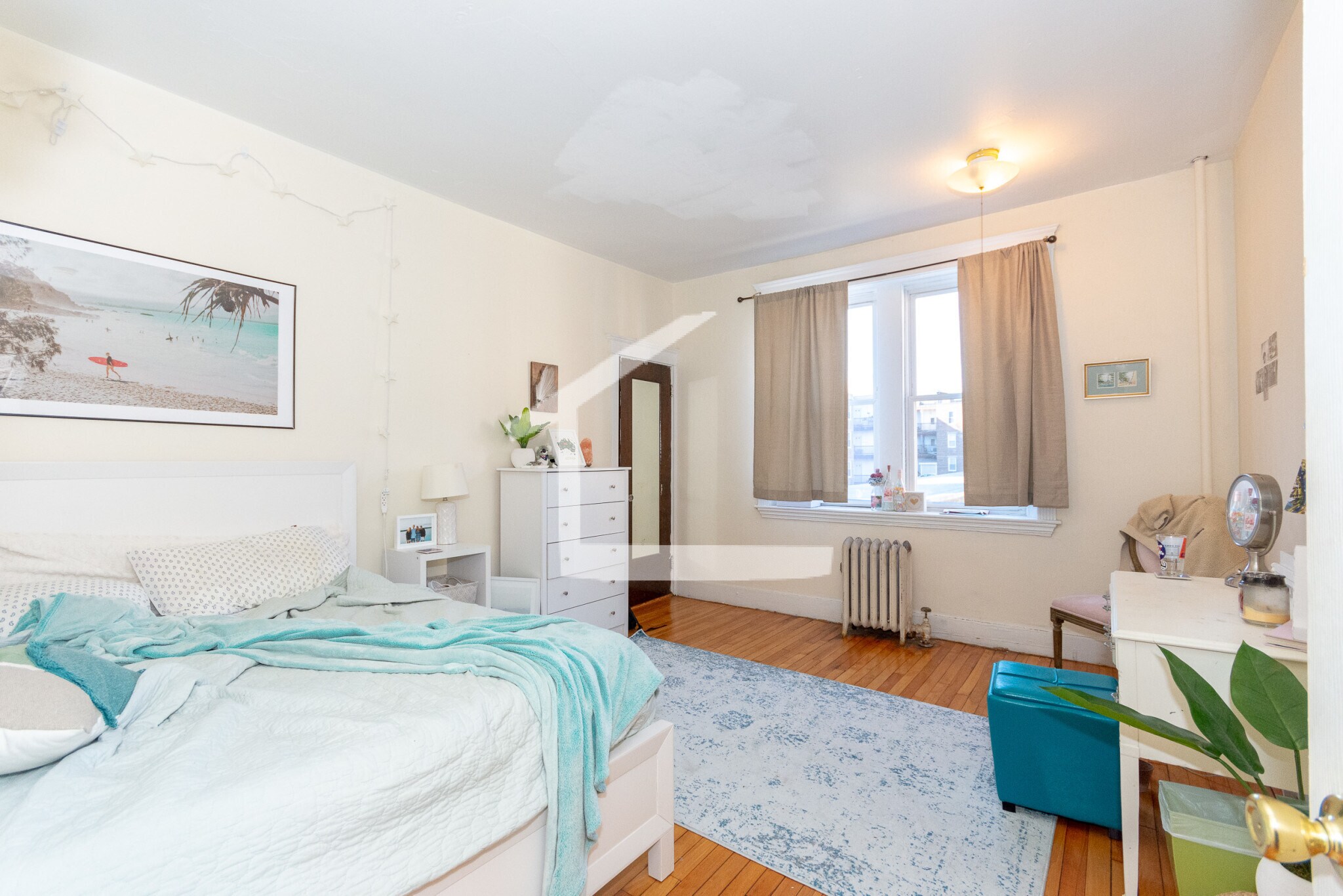 Building Photo - 324 Saint Paul St