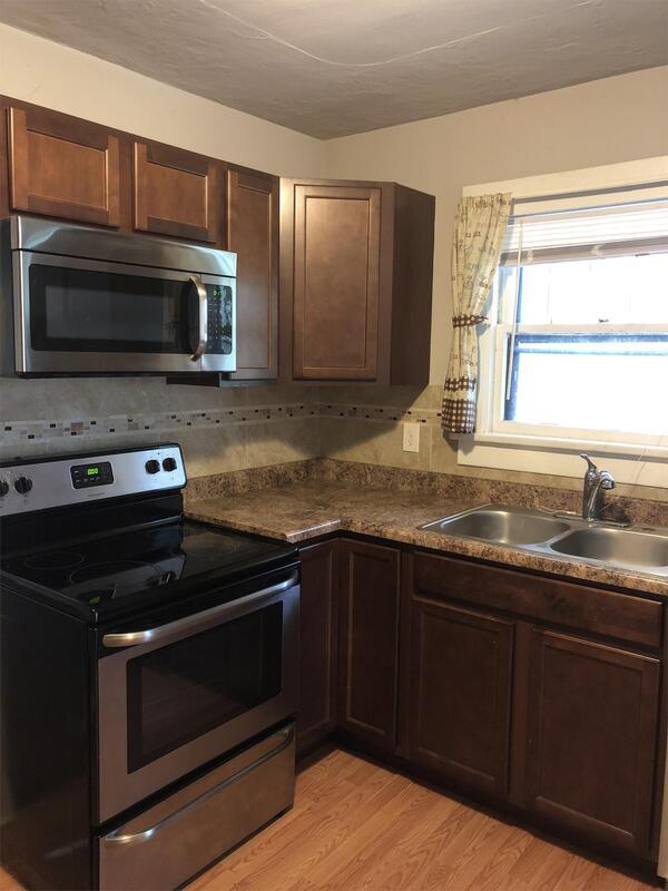 Building Photo - 810 21st St