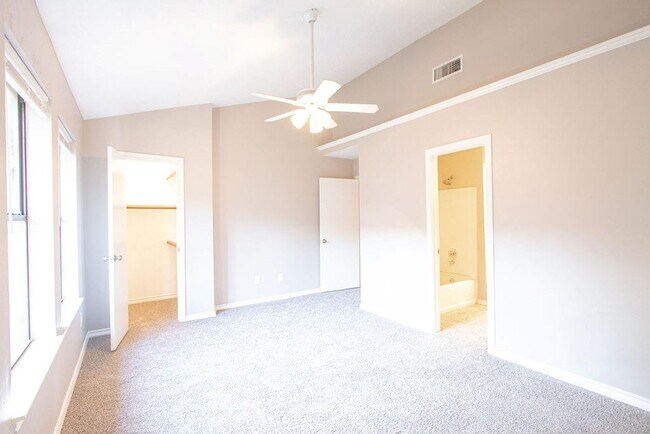 Building Photo - 1011 Hamblen Rd