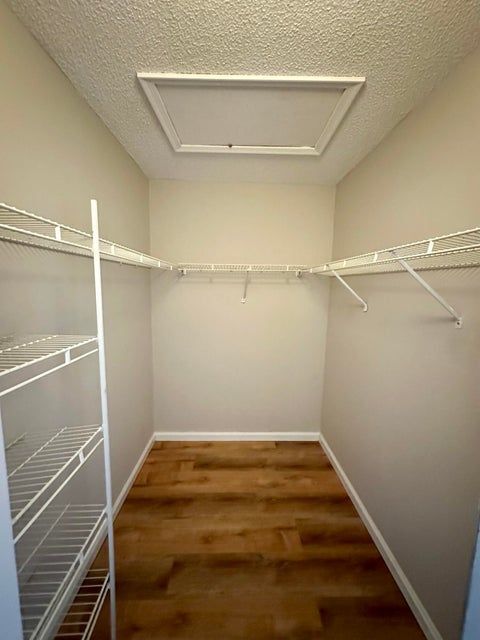 Building Photo - 20971 Vía Azalea, 4