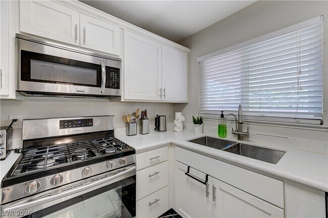 Building Photo - 6701 Chehalis Cir