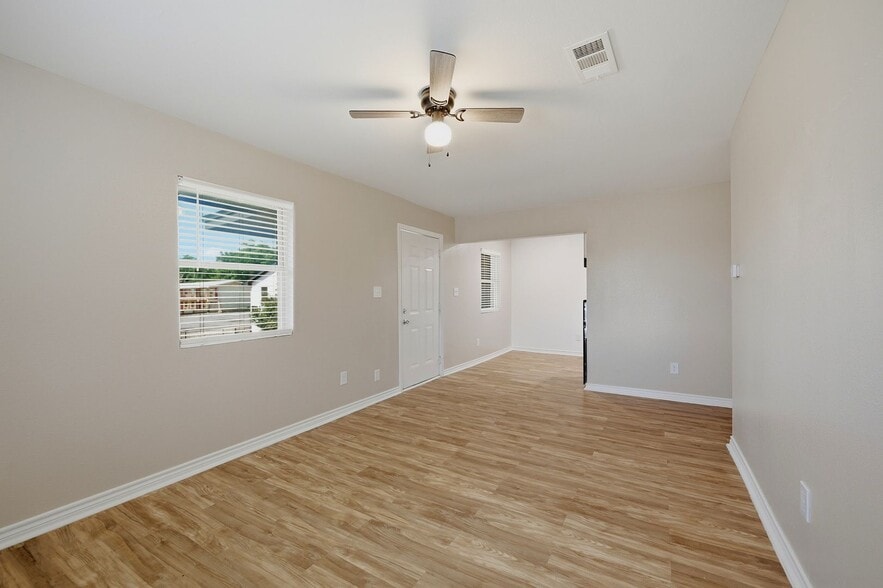 Interior Photo - The Circle at Denison