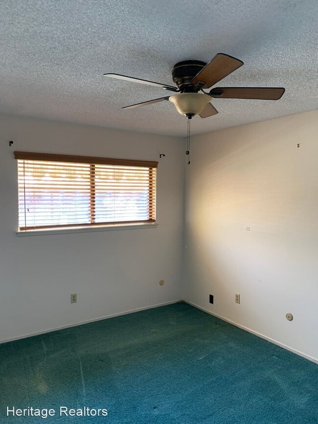 Building Photo - 3 br, 2 bath House - 379 W Deodar