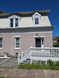 Building Photo - 86 Parkway