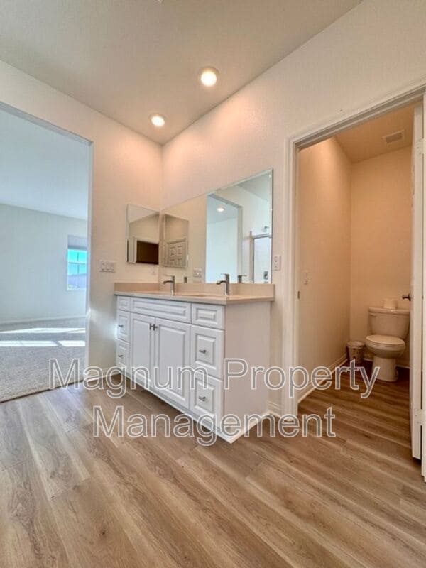 Building Photo - 22691 Hilltopper Wy