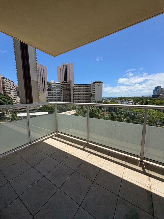 Building Photo - Envelope Yourself in Luxury at The Watermark Waikiki