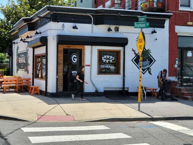 Building Photo - 312 Arlington Ave
