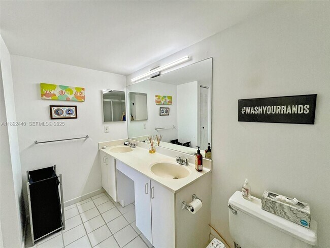 Building Photo - 3300 NE 192 St