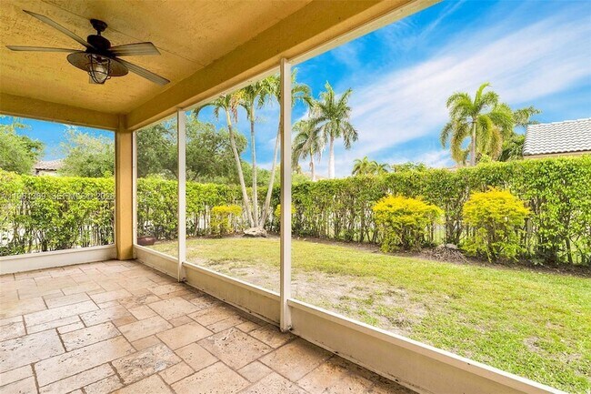 Building Photo - 1518 Maple Dr