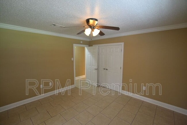 Building Photo - 3552 Platt Dr