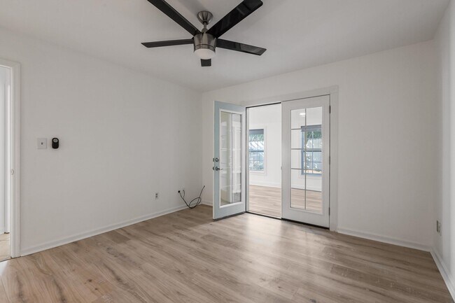 Building Photo - 2788 Oak Park Ct