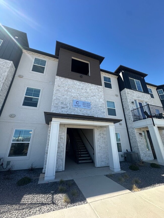 Building Photo - Brand New 3 Bedroom Condo with Resort-Style Amenities in Herriman!