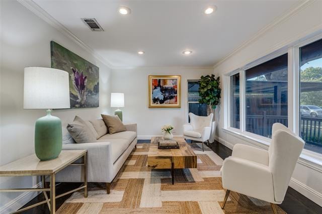 Building Photo - 3778 Shorecrest Dr