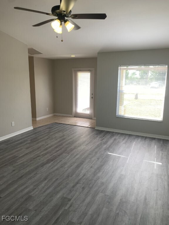 Building Photo - 703 SW 22nd St