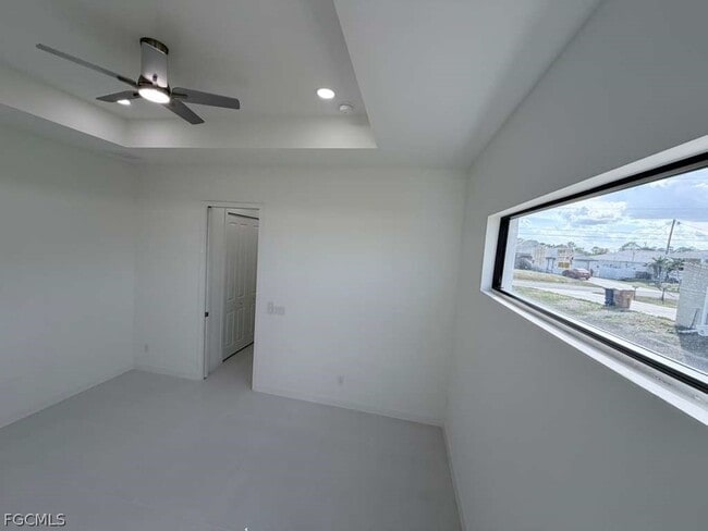 Building Photo - 477 Rayford St