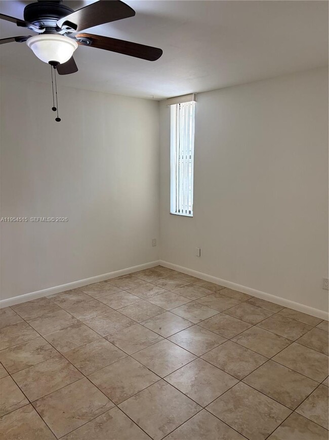 Building Photo - 6800 Cypress Rd