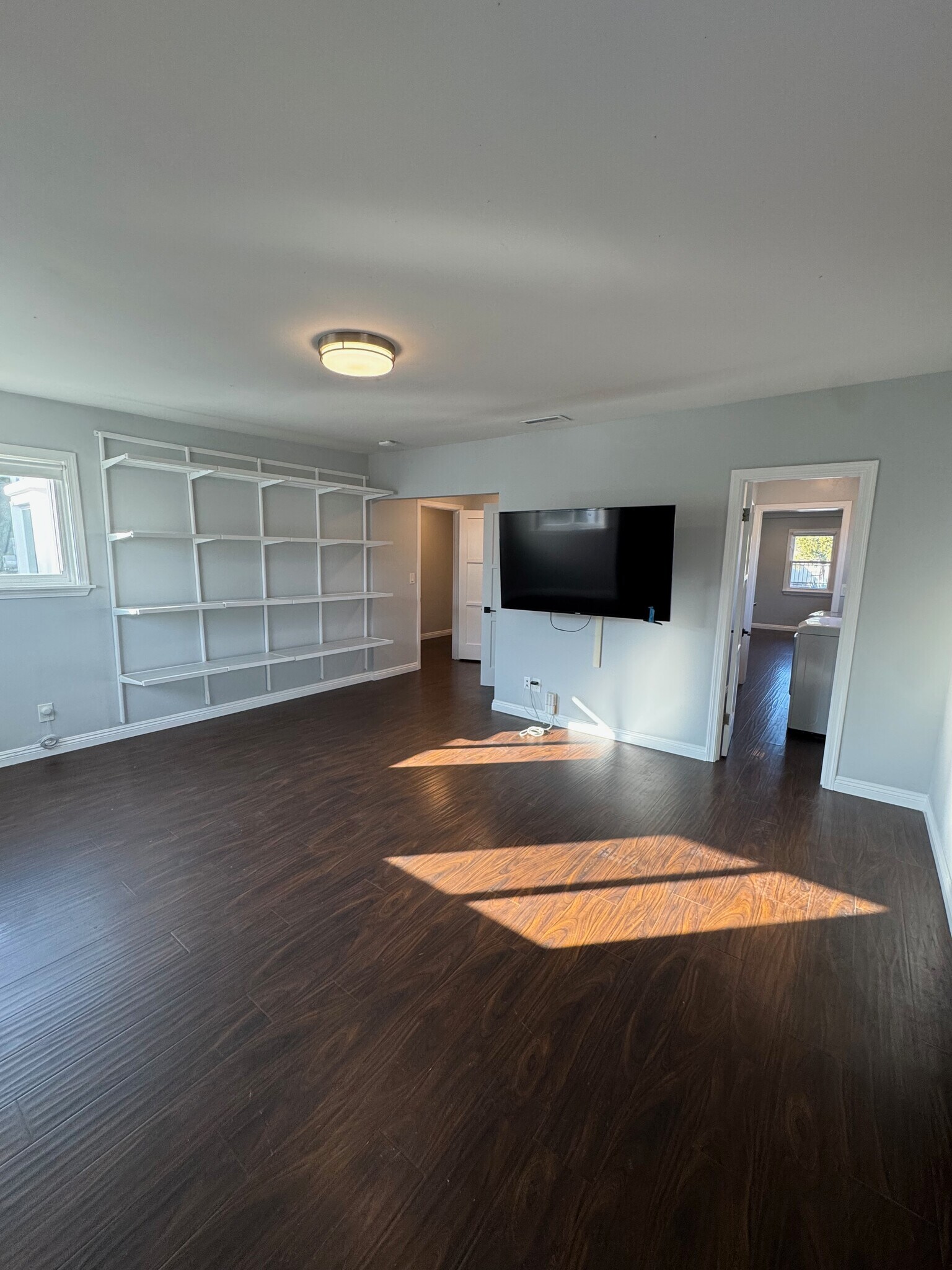 Primary room - 3100 W 78th St