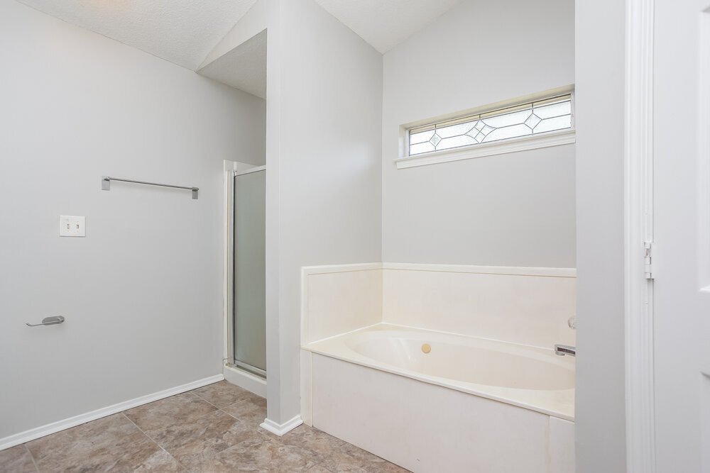 Building Photo - 10431 Amanda Dr