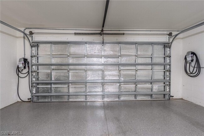 Building Photo - 1588 Vizcaya Ln