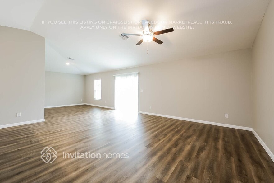 Building Photo - 360 Adair St