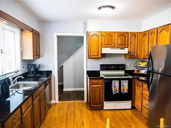 Kitchen - 214 Alps Rd