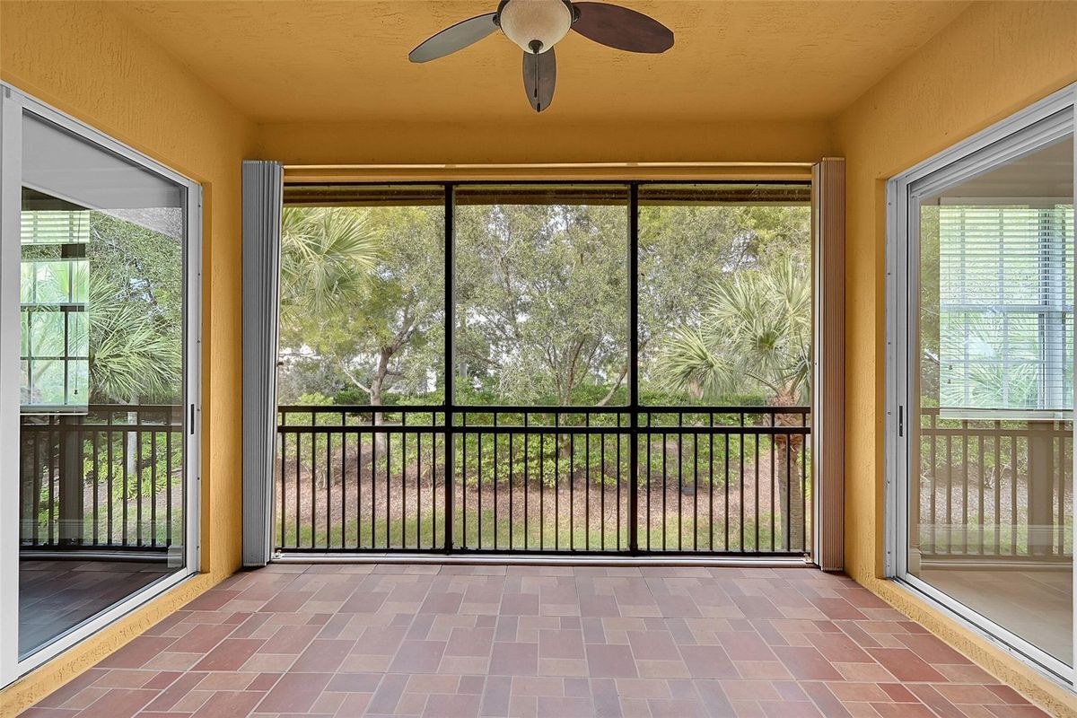 Building Photo - 12805 NW 83rd Ct