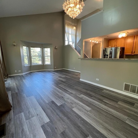 Building Photo - 1169 Shorewood Ct