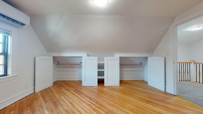 Building Photo - 88-37 62nd Dr