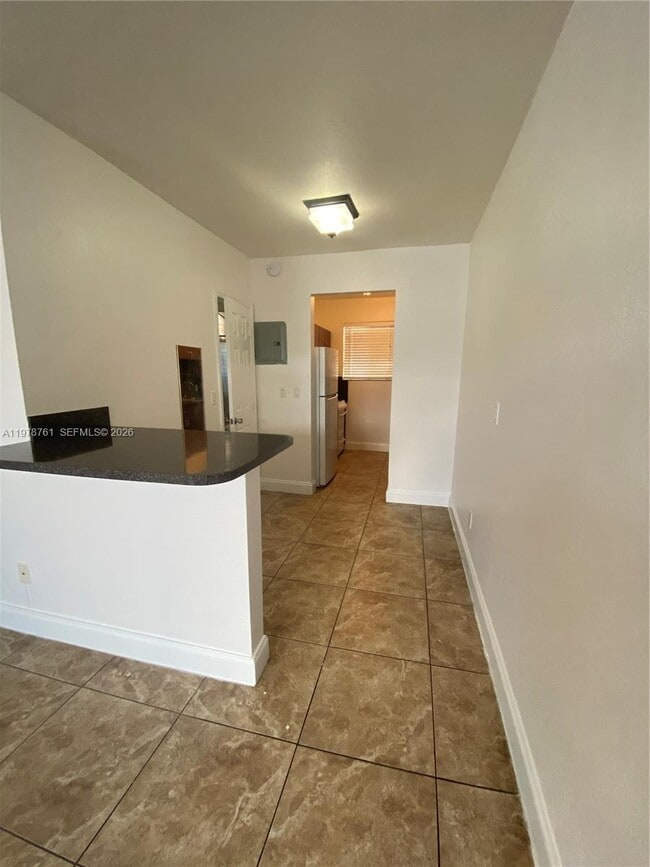 Building Photo - 305 69th St