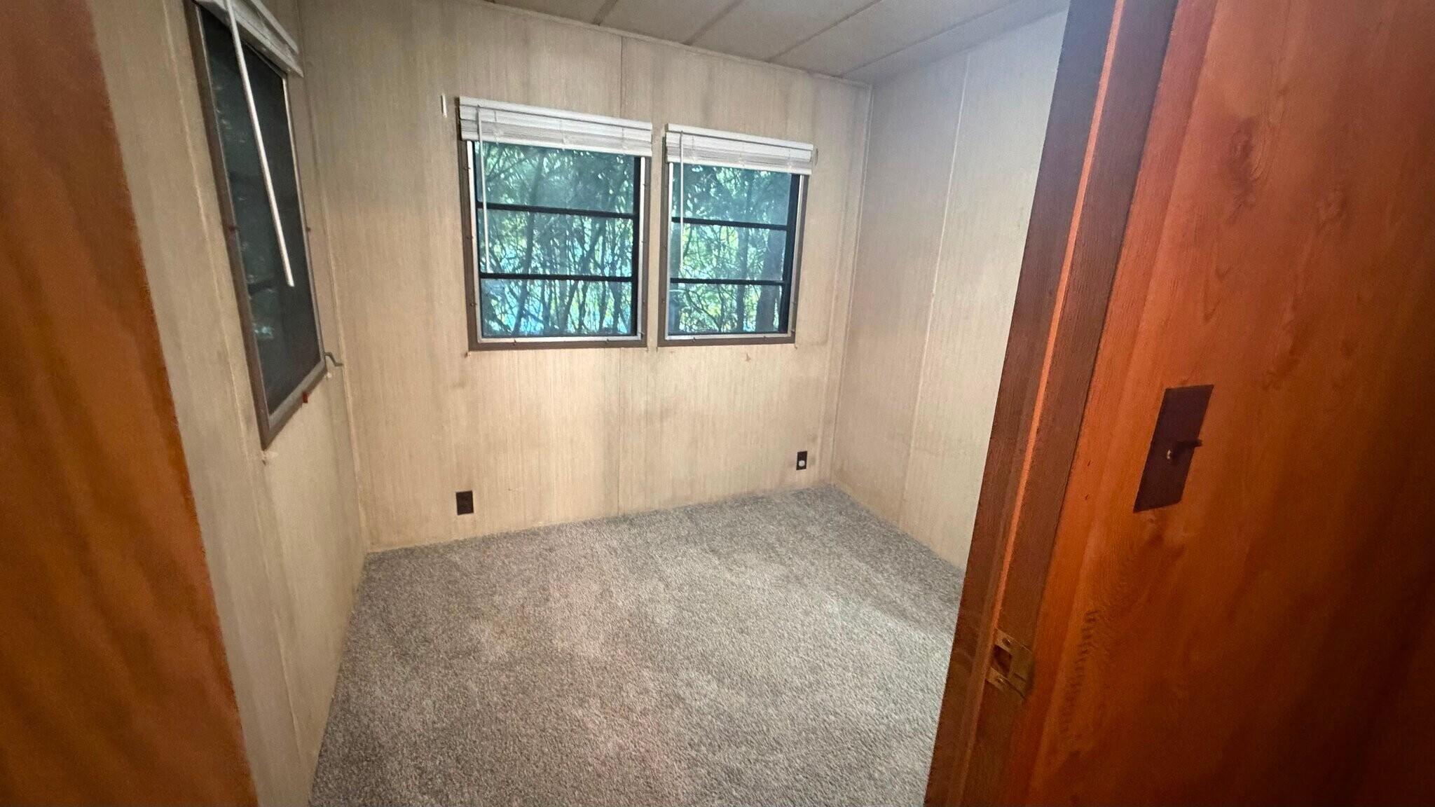 Building Photo - 151 Goldfinch Rd