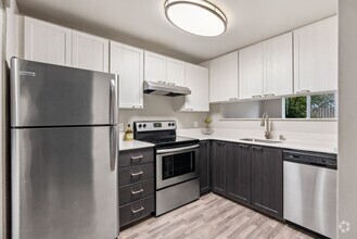 Building Photo - Vibe Apartments