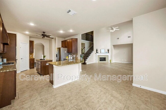 Building Photo - 10907 Lombardia Ct