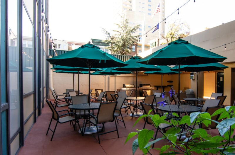 Building Photo - 301 Chestnut St