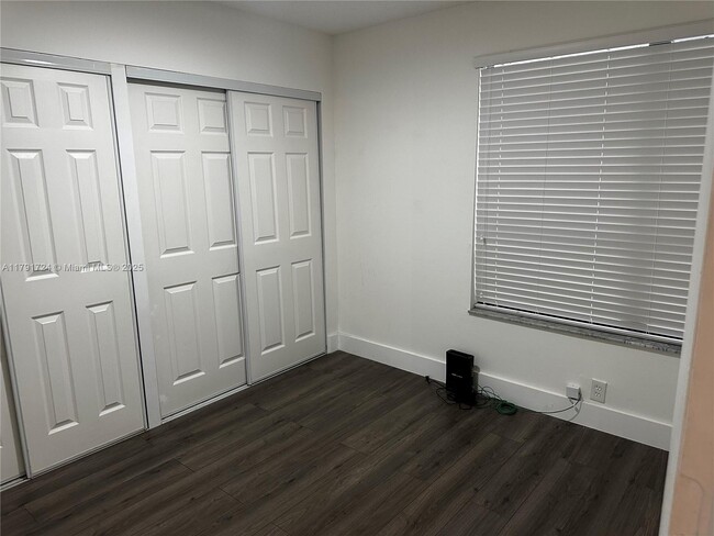 Building Photo - 13350 SW 88th Terrace
