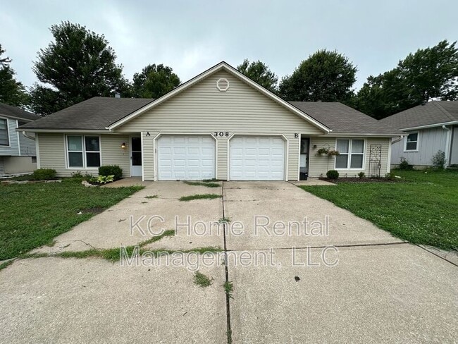 Building Photo - 308 NE Independence Ave