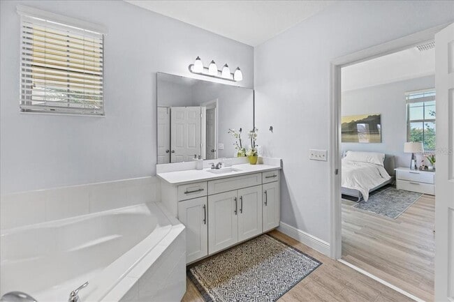 Building Photo - 8746 Crescendo Ave