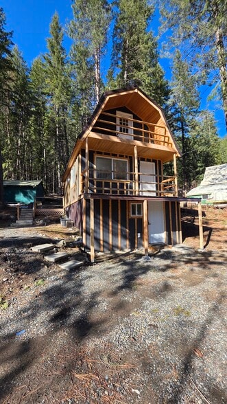 Building Photo - 3496 Hansel Ln