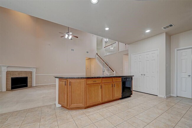 Building Photo - 21587 Tims Harbor Dr
