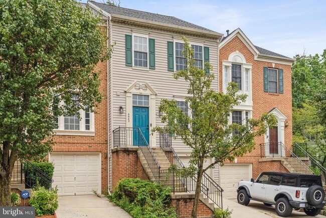 Building Photo - 6667 Debra Lu Way