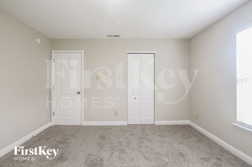 Building Photo - 1346 Alonzo Pl