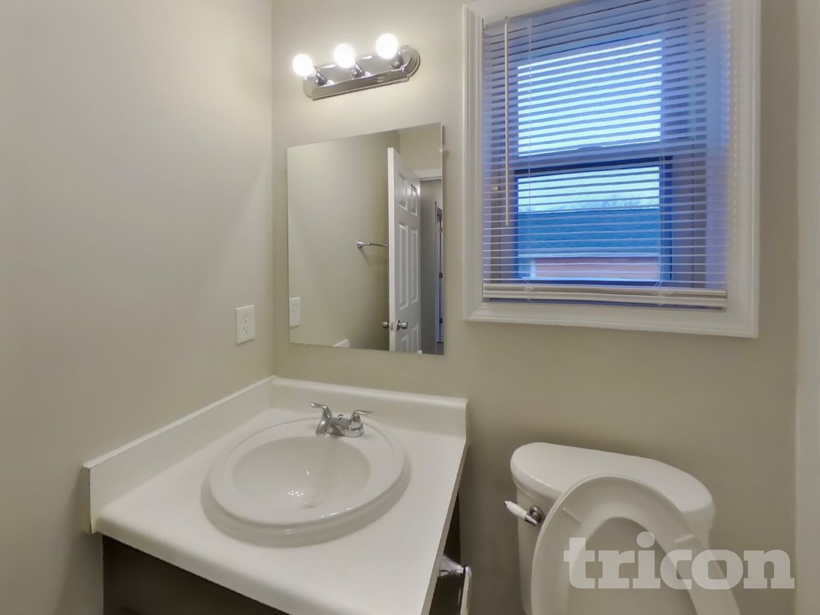 Building Photo - 426 Kinsey Blvd