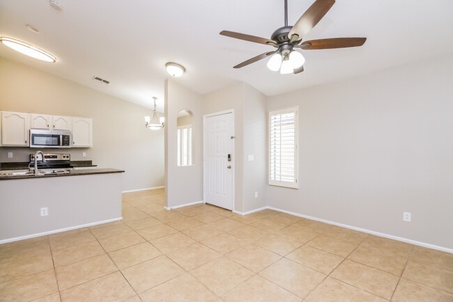 Building Photo - Spacious 3-Bedroom Home in San Tan Valley, AZ