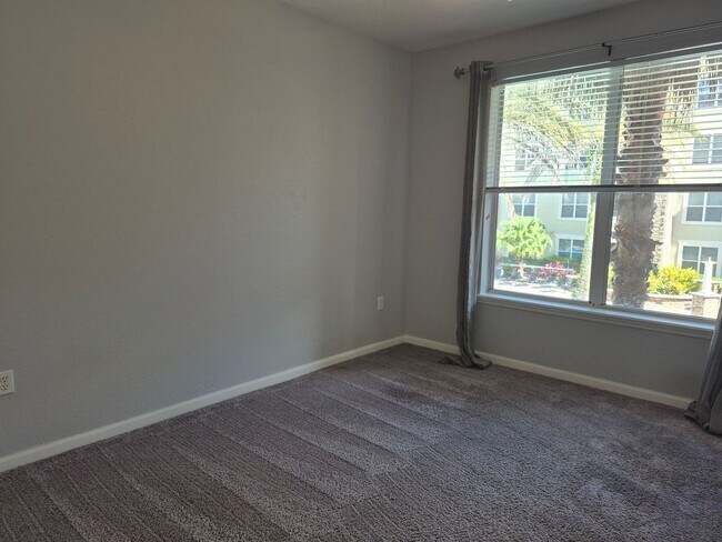 Building Photo - It's a lifestyle!