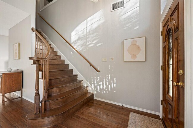 Building Photo - 7501 Vail Valley Dr