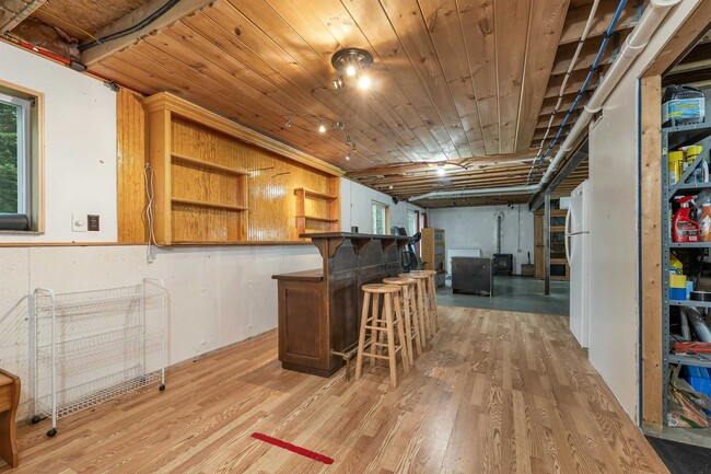 Building Photo - 368 Chesham Rd