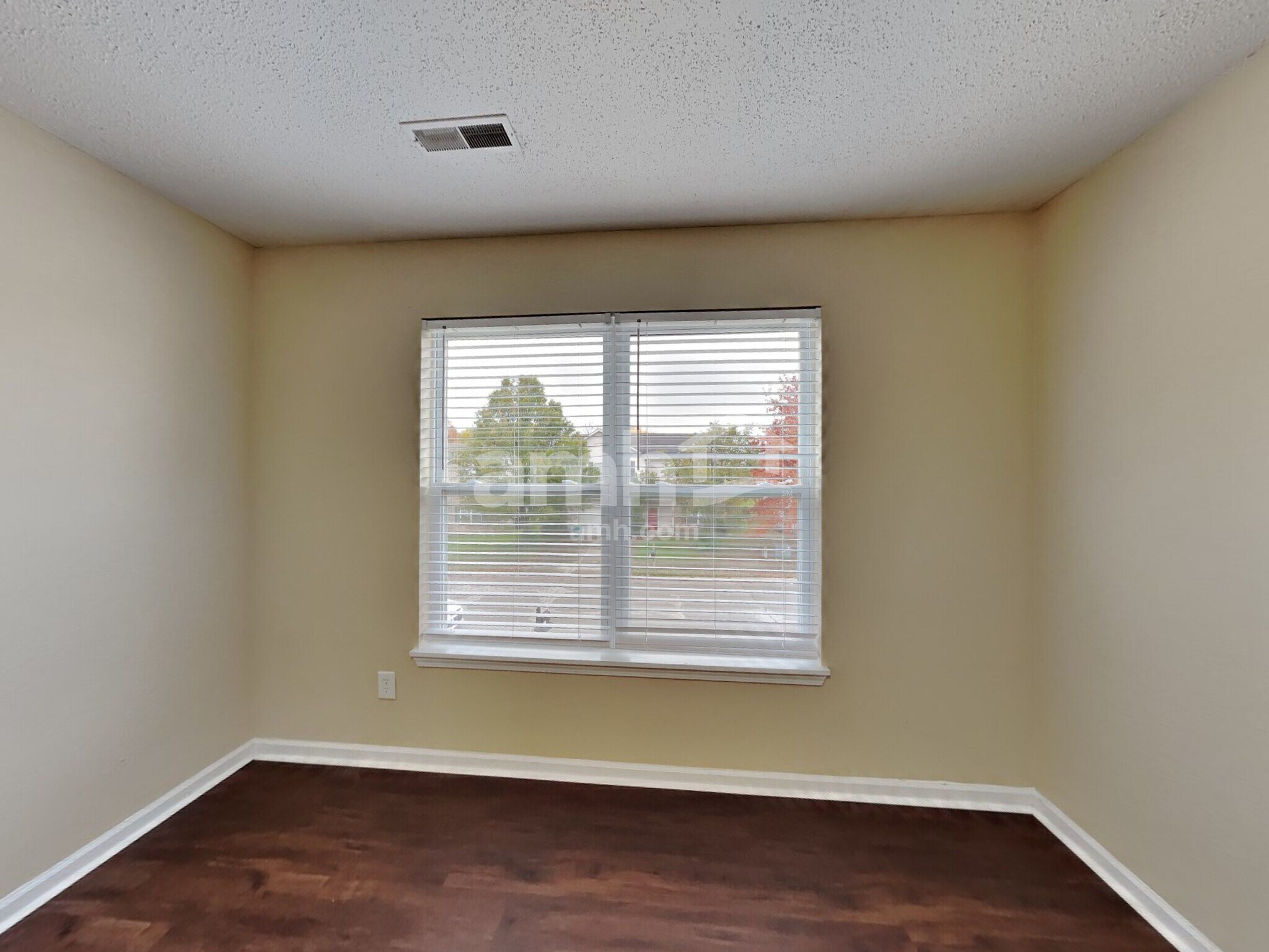 Building Photo - 9772 Trail Dr