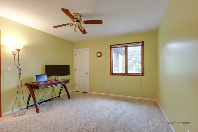 Building Photo - 1613 Pebble Beach Dr