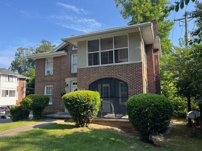 Building Photo - 604 Waccamaw Avenue