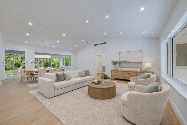 Building Photo - 12535 Moss Ranch Rd